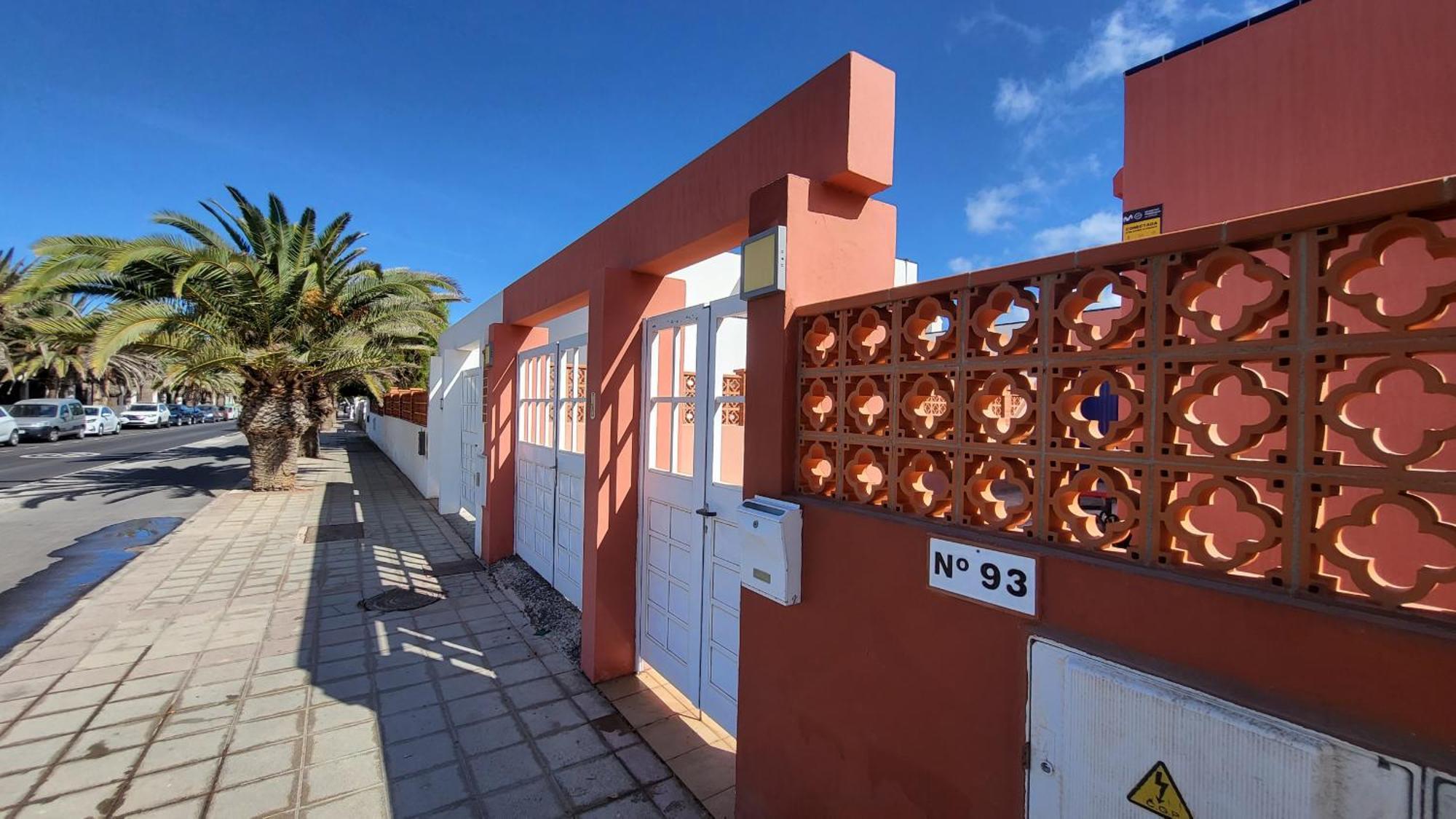 Long Beach By Canariasgetaway Corralejo Exterior photo